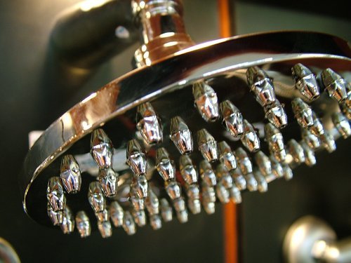 in-the-bathroom-taps-fitti-1510756.jpg